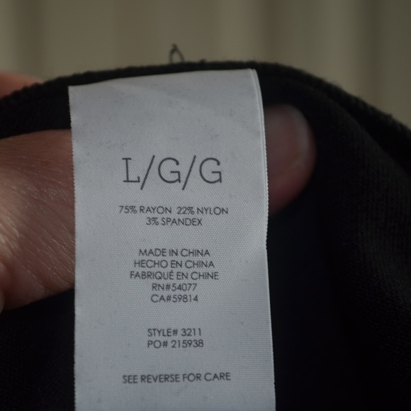 CAbi Style #3211 Sleek Leggings (Navy) - Picture 1 of 6
